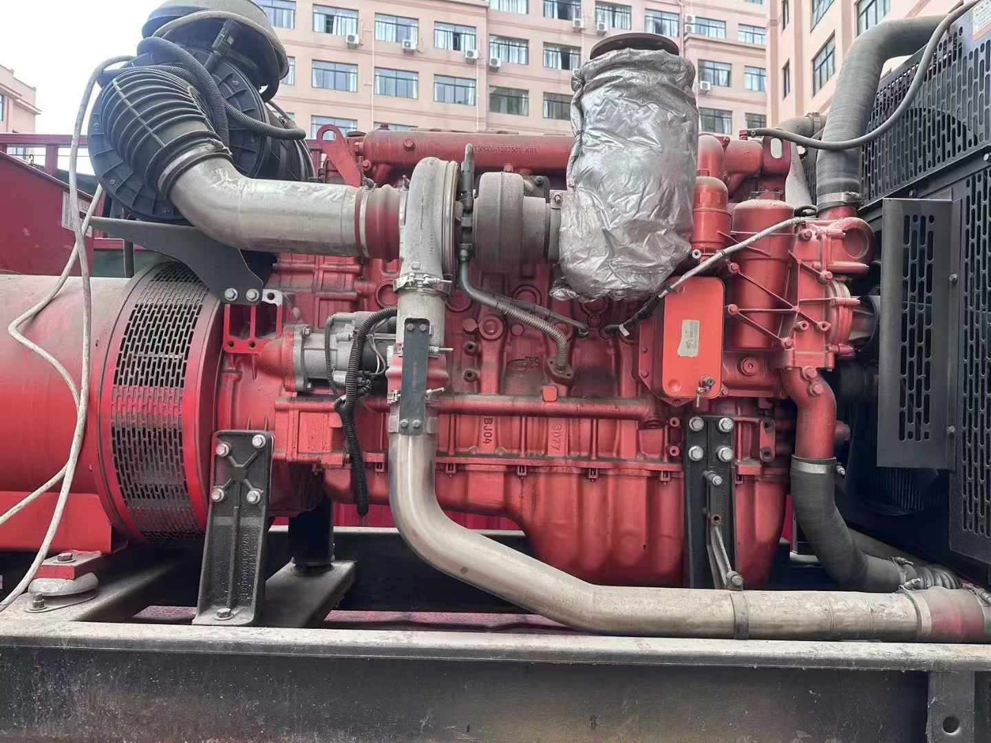 点军如何选择适合 600kW 柴油发电机组的过载保护器？